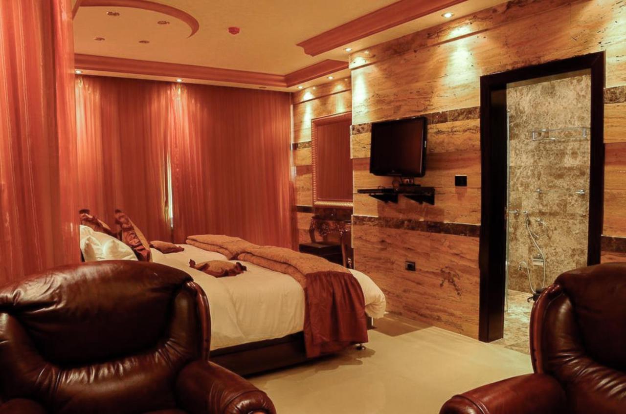 Jad Hotel Suites Amman Eksteriør billede