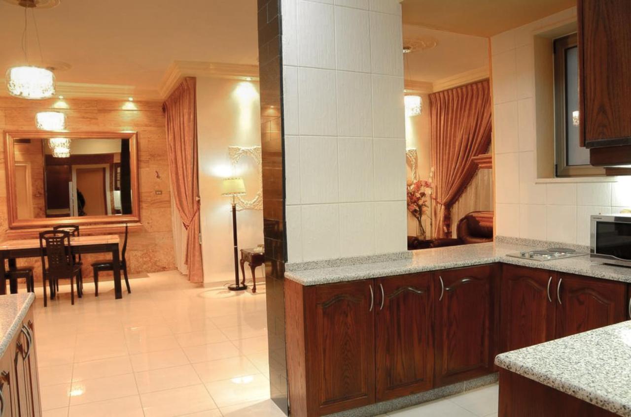Jad Hotel Suites Amman Eksteriør billede