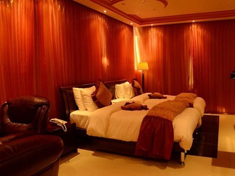 Jad Hotel Suites Amman Eksteriør billede